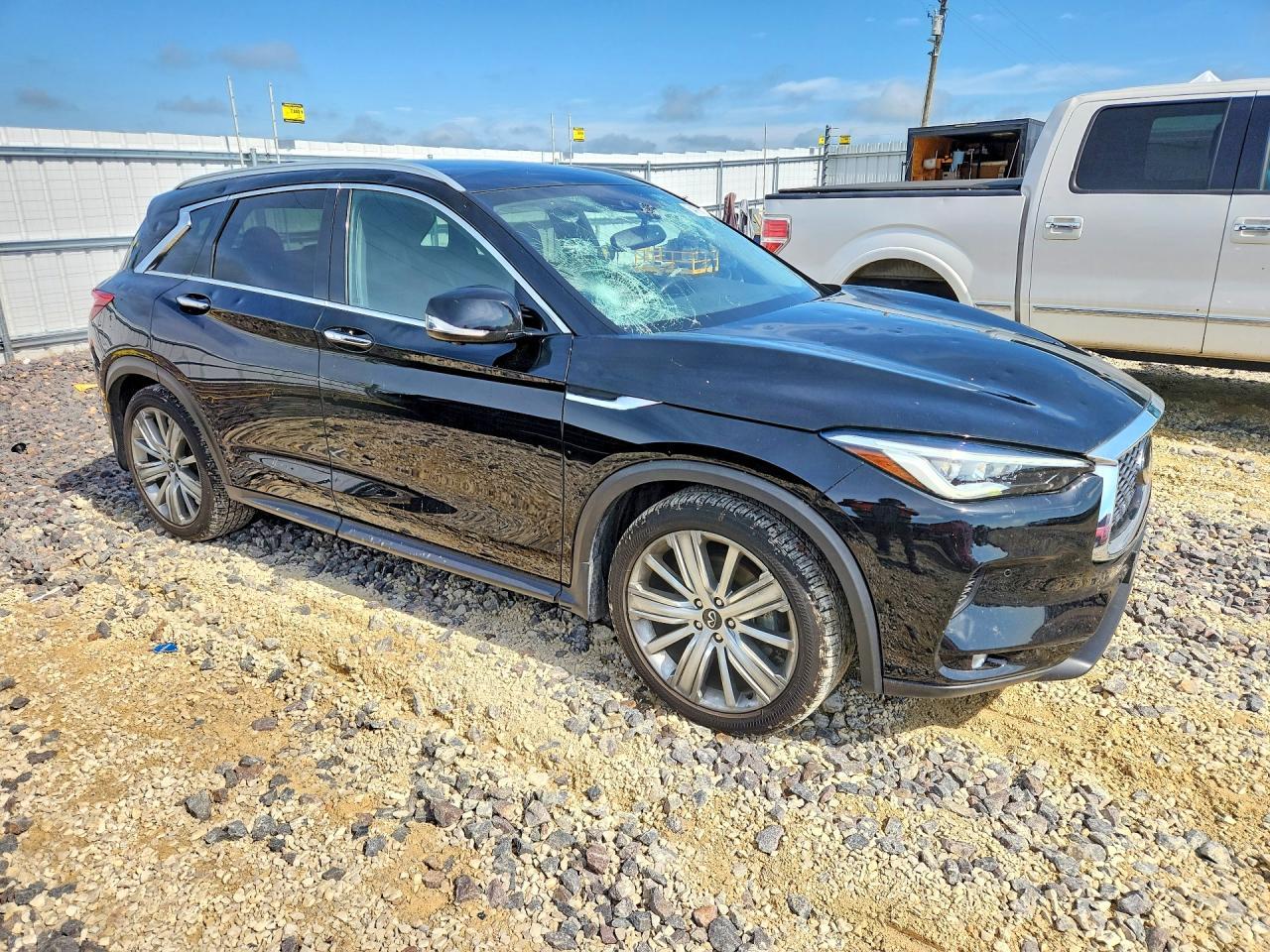 2021 Infiniti Qx50 Essential - Image 4