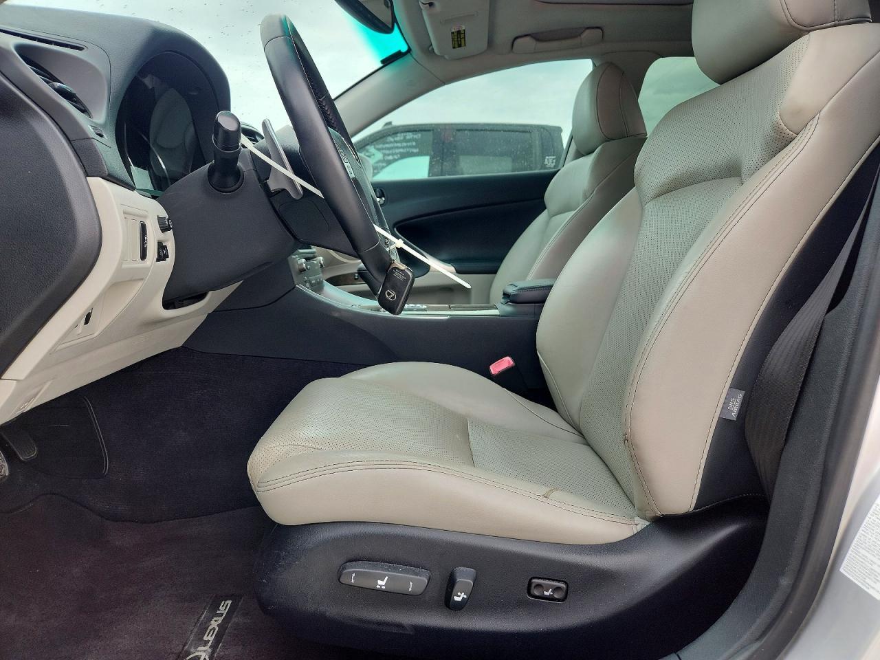2012 Lexus Is 250 - Image 7