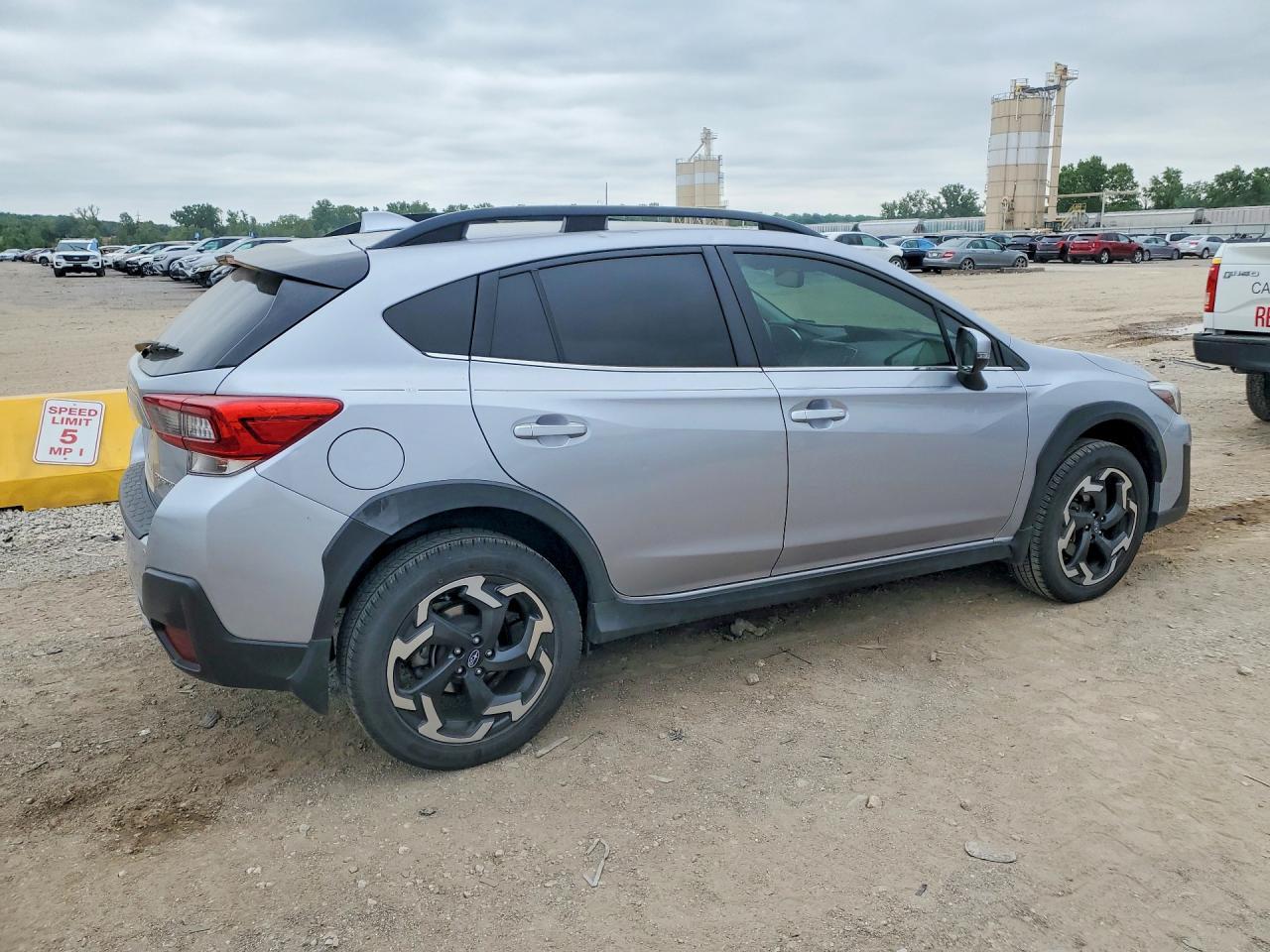 2021 Subaru Crosstrek Limited - Image 3