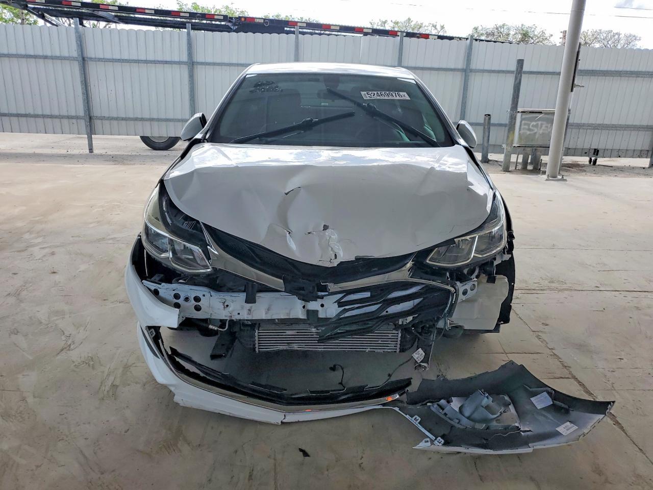 2019 Chevrolet Cruze Ls - Фото 5