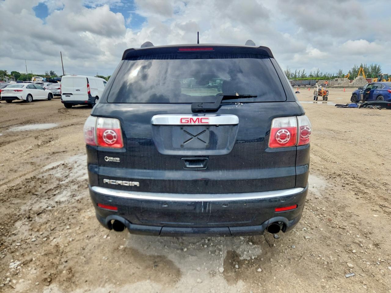 2012 GMC Acadia Denali - Фото 6