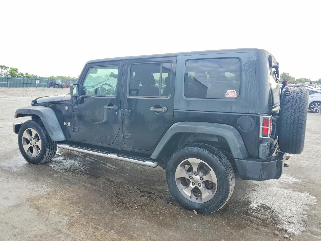 2008 Jeep Wrangler Unlimited X - Image 2