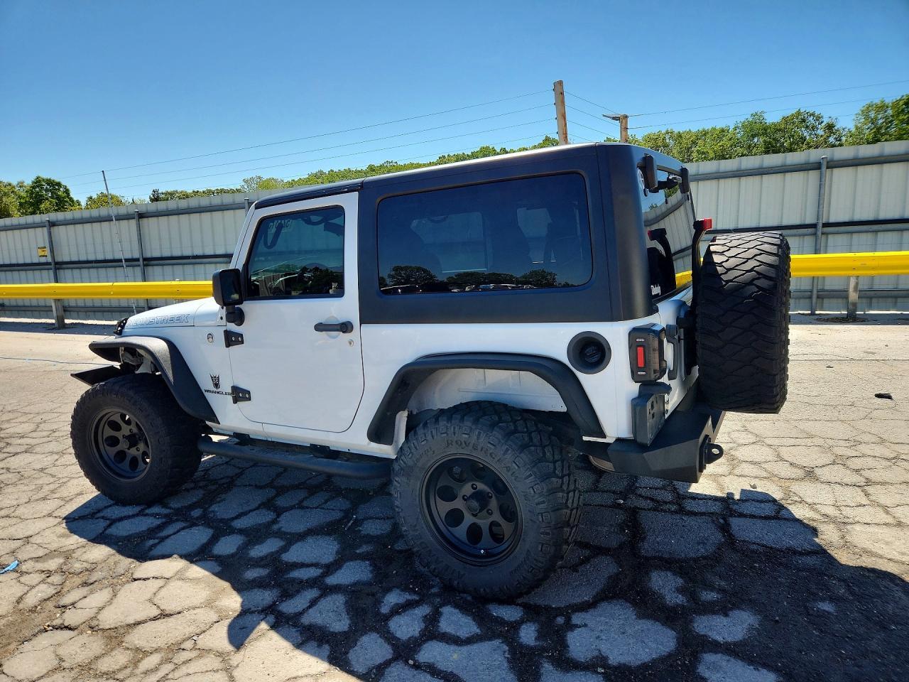 2015 Jeep Wrangler Sport - Image 2