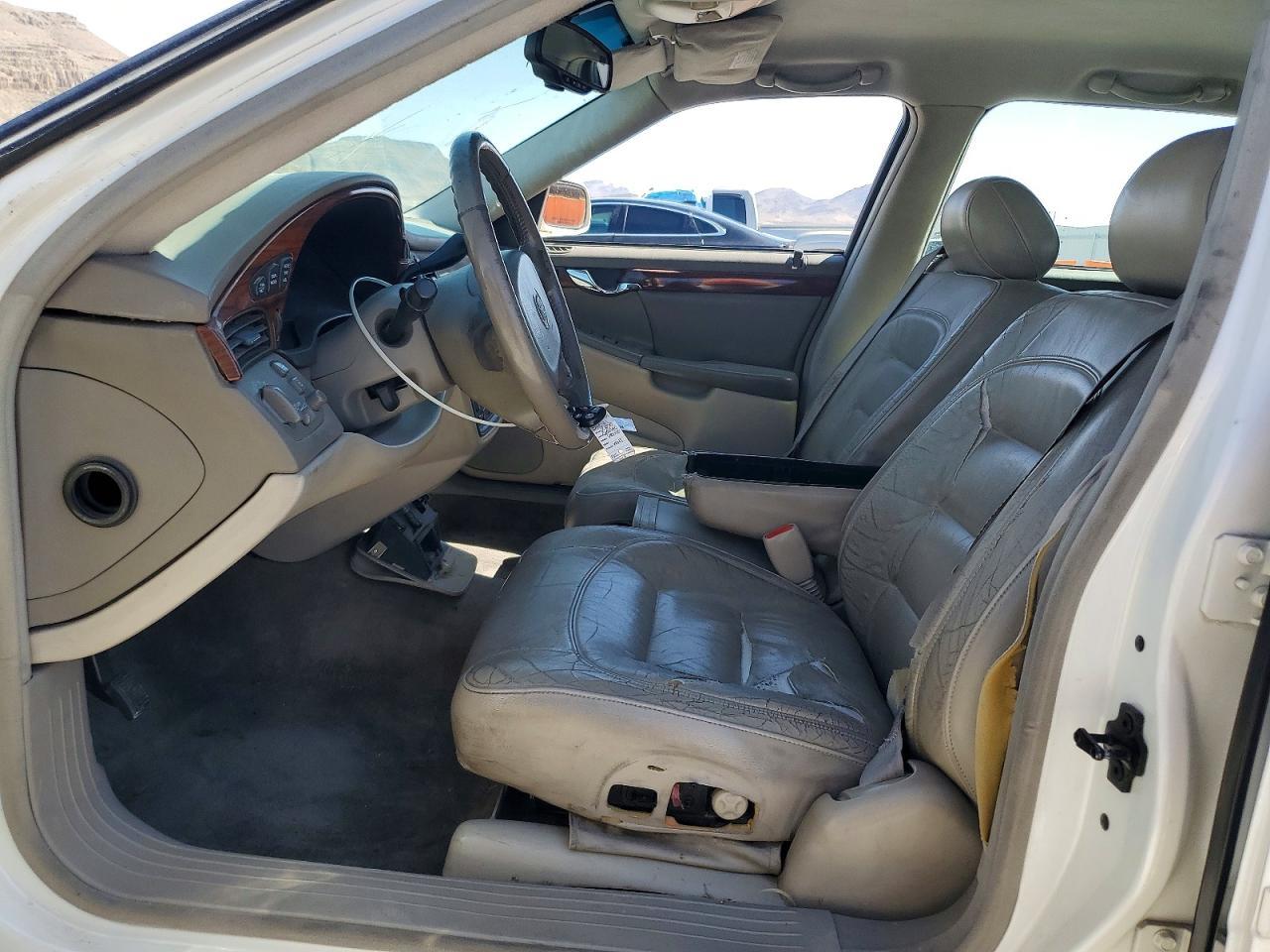 2000 Cadillac Deville - Фото 7