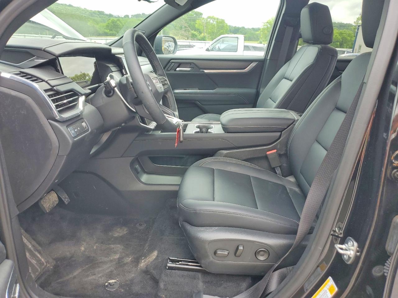 2026 GMC Acadia Elevation - Image 7