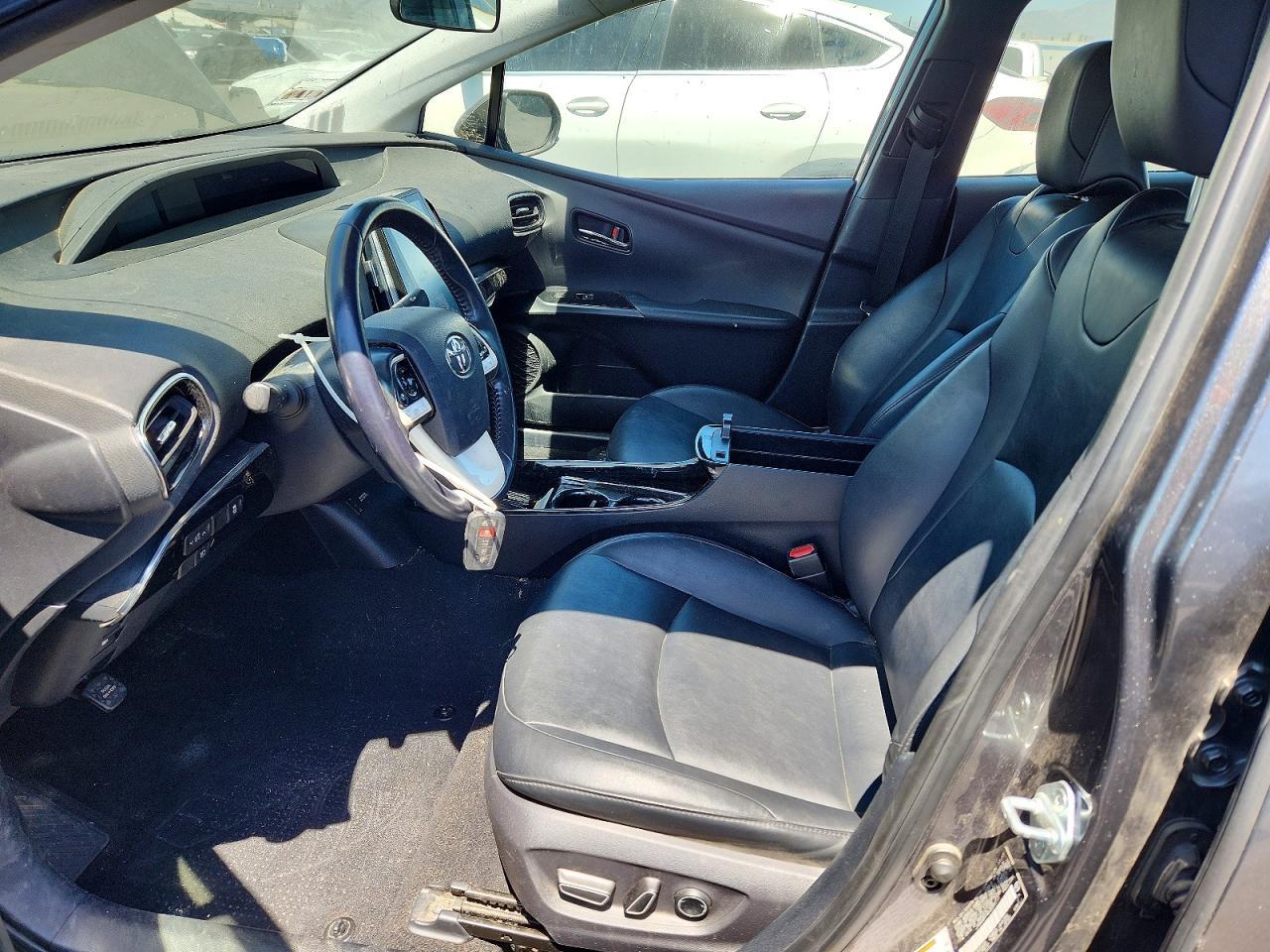 2017 Toyota Prius Prime Premium - Фото 7