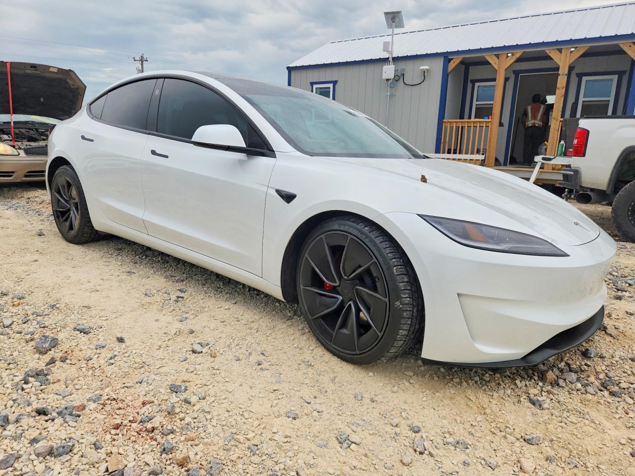 2024 Tesla Model 3 - Image 4