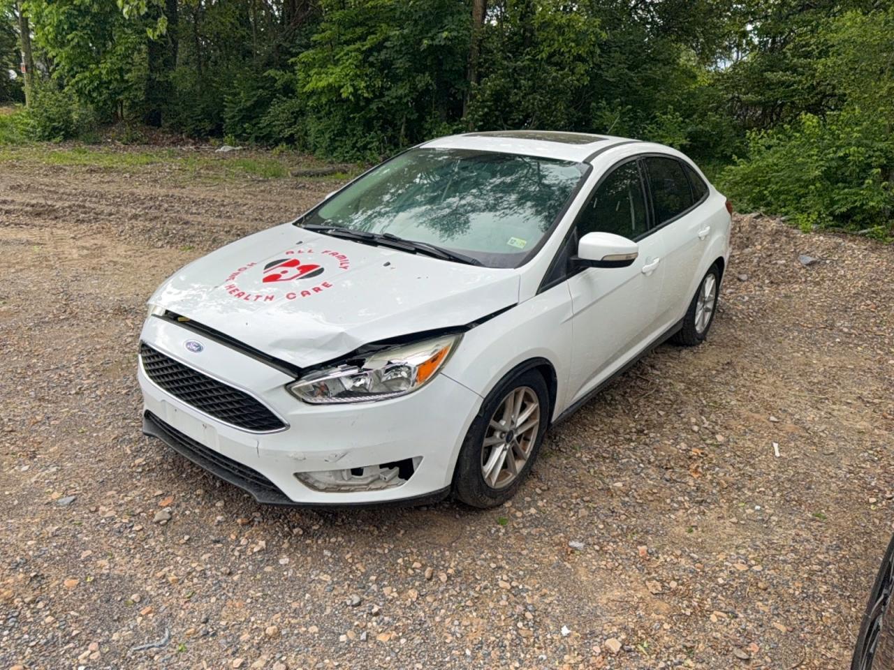 2016 Ford Focus Se - Image 2