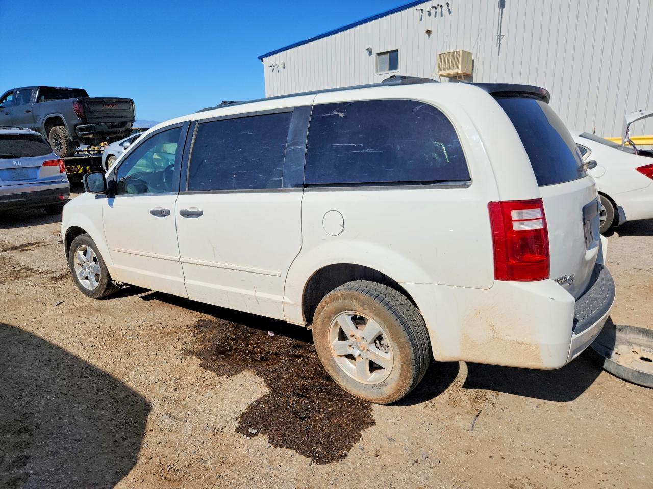 2008 Dodge Grand Caravan Se - Image 2