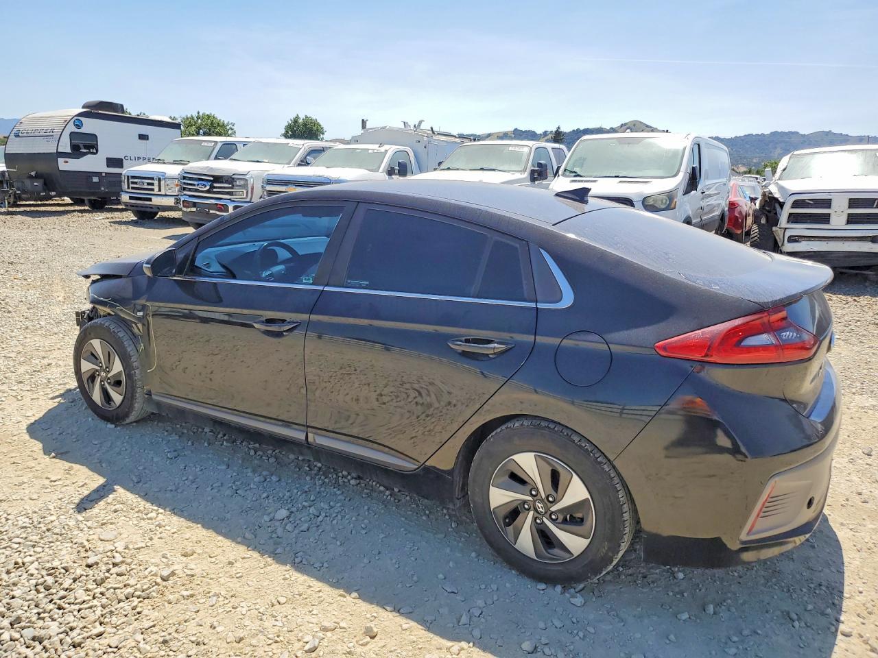 2019 Hyundai Ioniq Sel - Фото 2