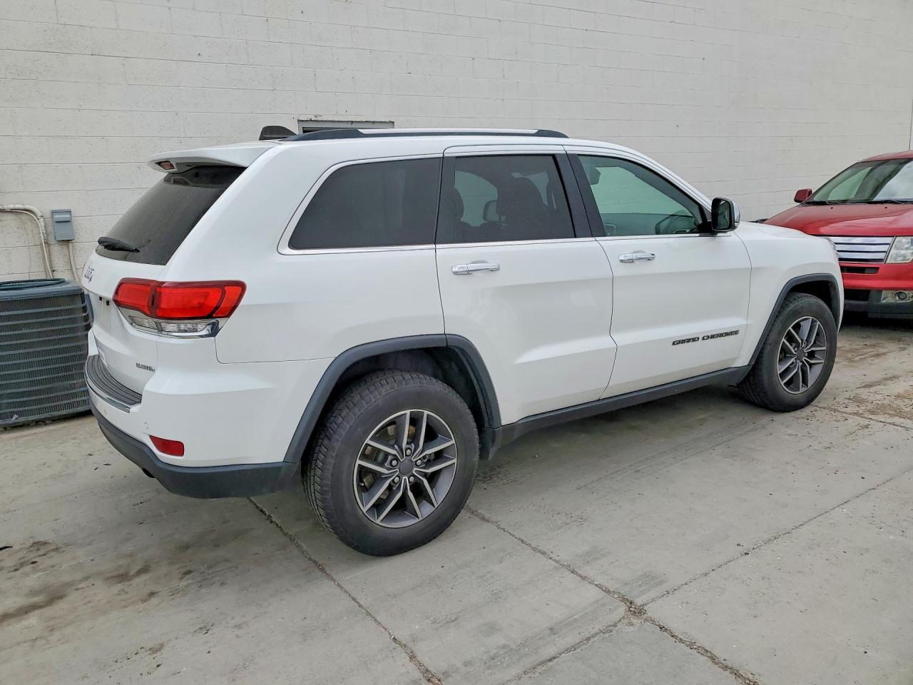 2020 Jeep Grand Cherokee Limited - Image 3