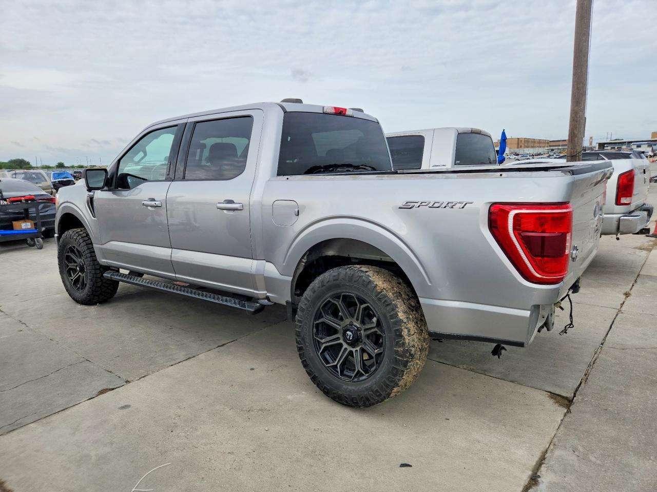 2022 Ford F150 Supercrew - Фото 2