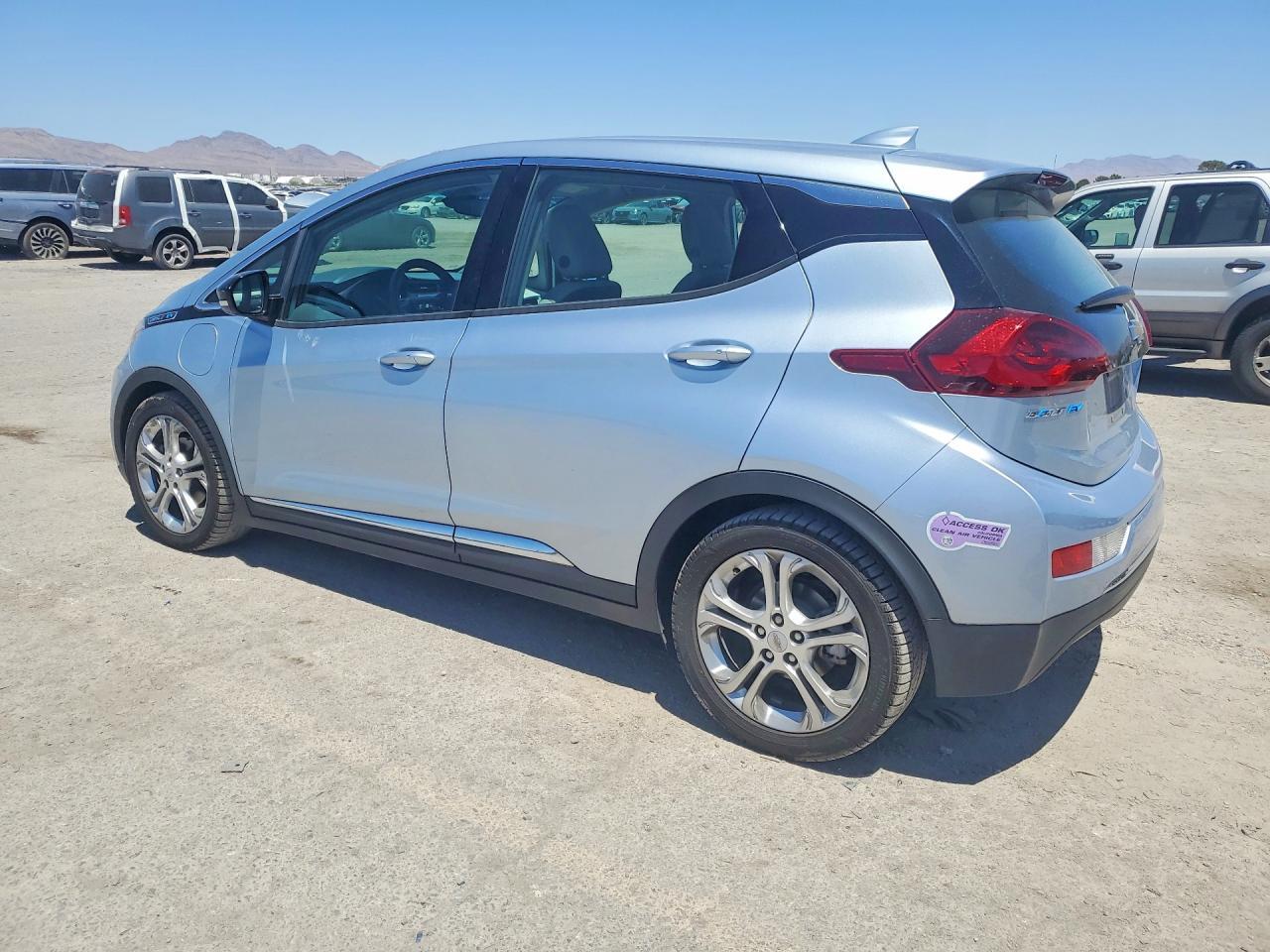 2018 Chevrolet Bolt Ev Lt - Image 2