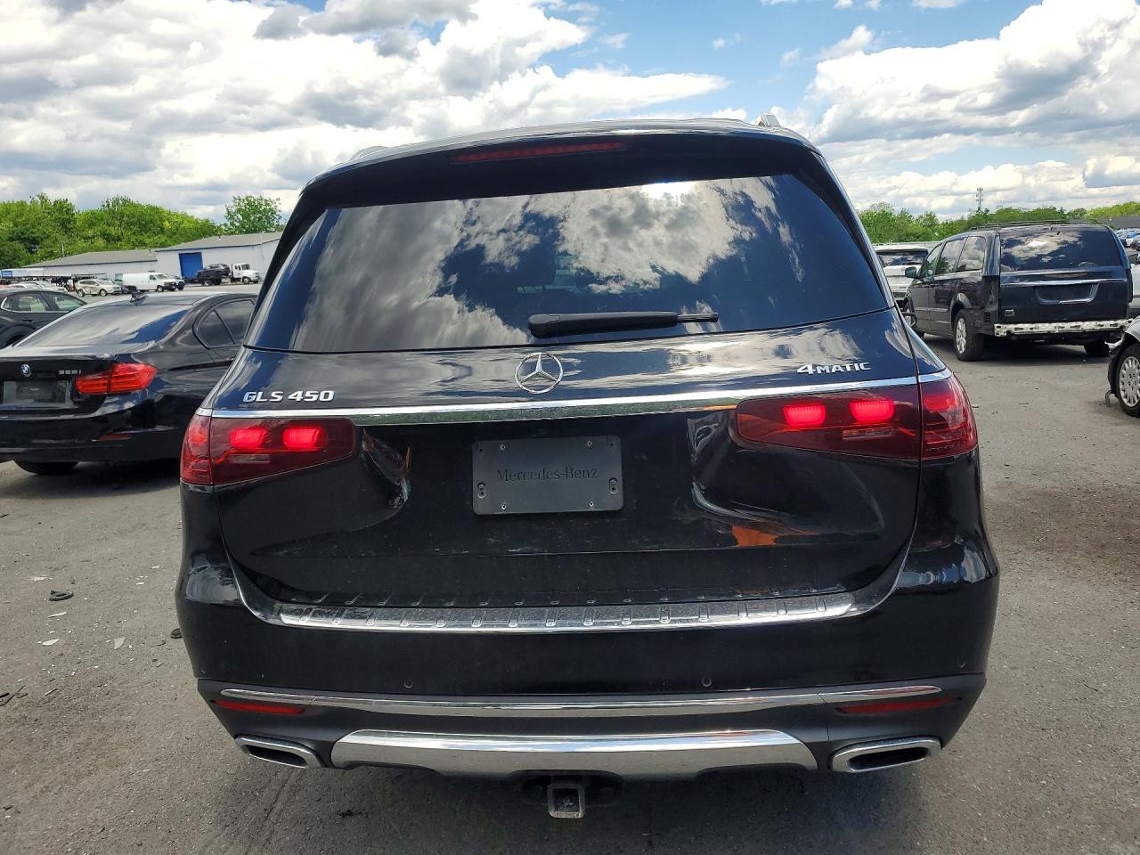 2025 Mercedes-Benz Gls 450 4Matic - Image 6