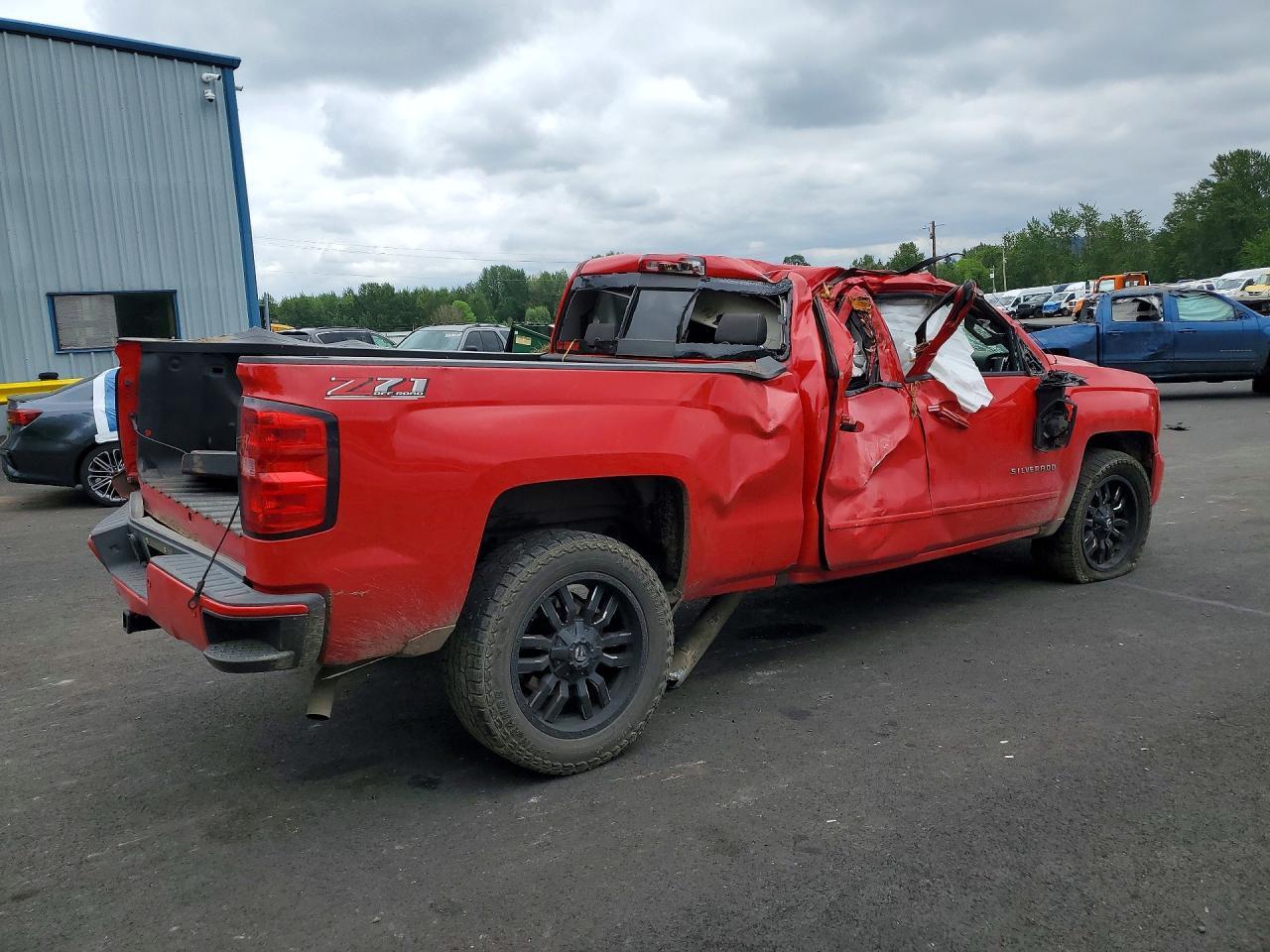 2018 Chevrolet Silverado K1500 Lt - Image 3