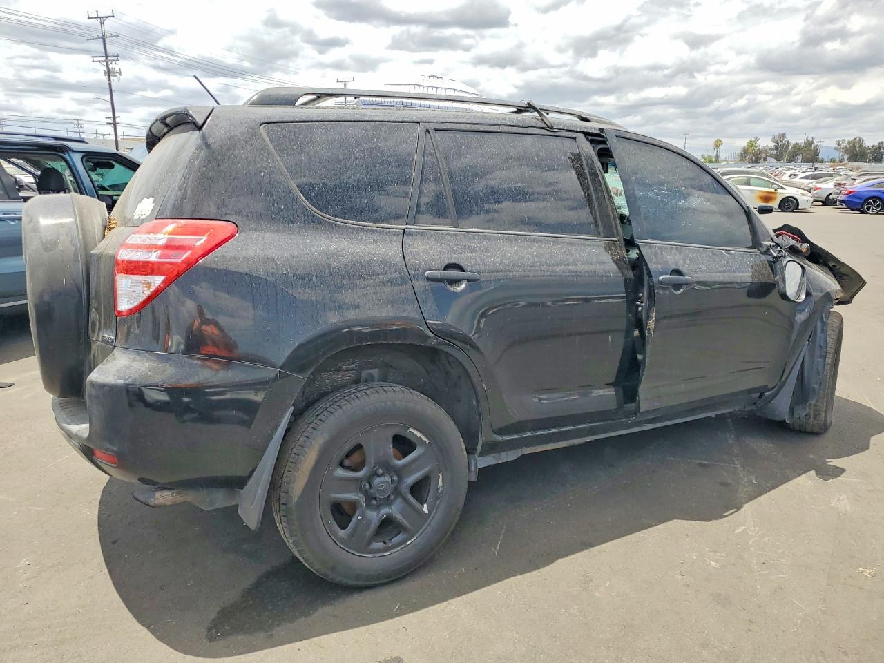 2011 Toyota Rav4 Base - Image 3