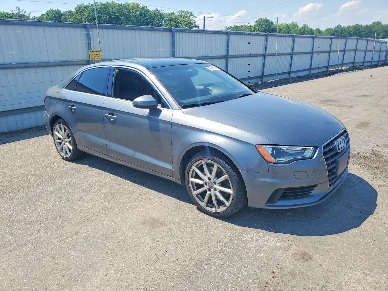 2015 Audi A3 Premium Plus - Image 4