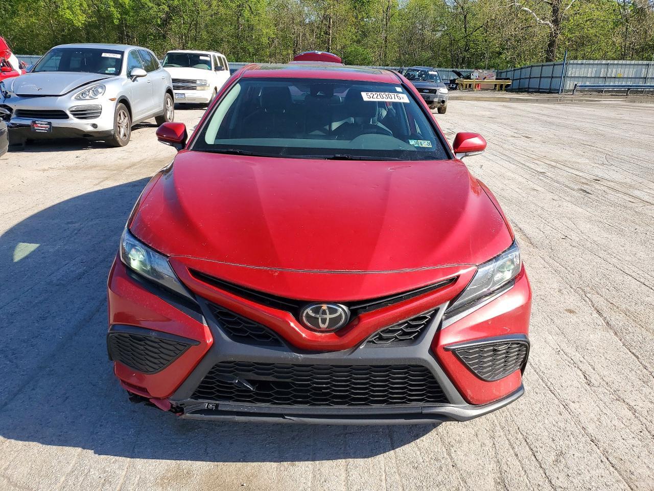 2023 Toyota Camry Se - Фото 5