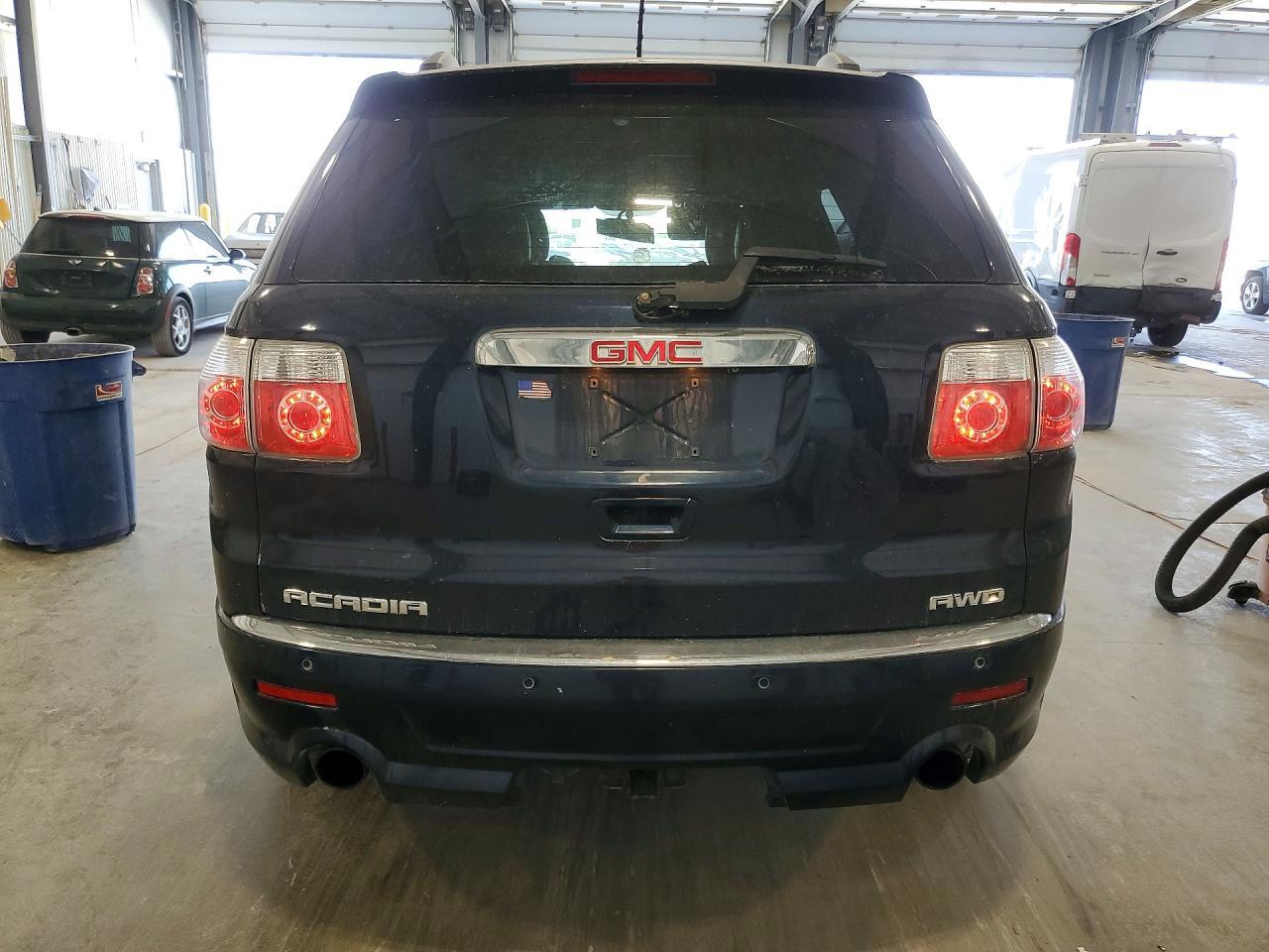 2012 GMC Acadia Denali - Фото 6