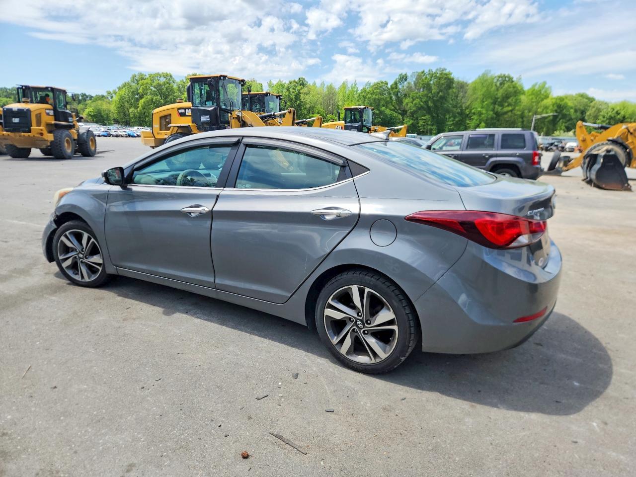 2014 Hyundai Elantra Limited - Image 2