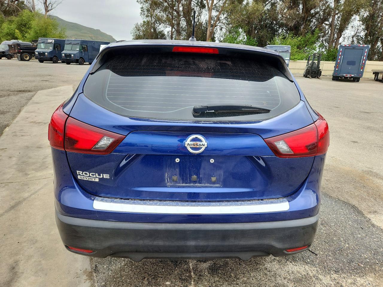 2019 Nissan Rogue Sport S - Фото 6