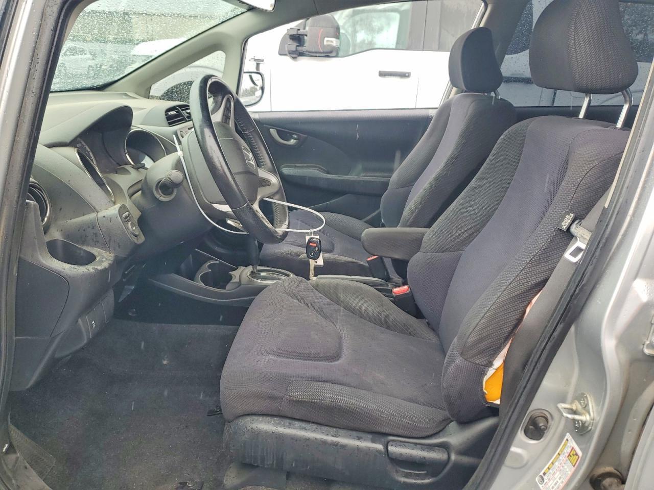 2012 Honda Fit Sport - Фото 7