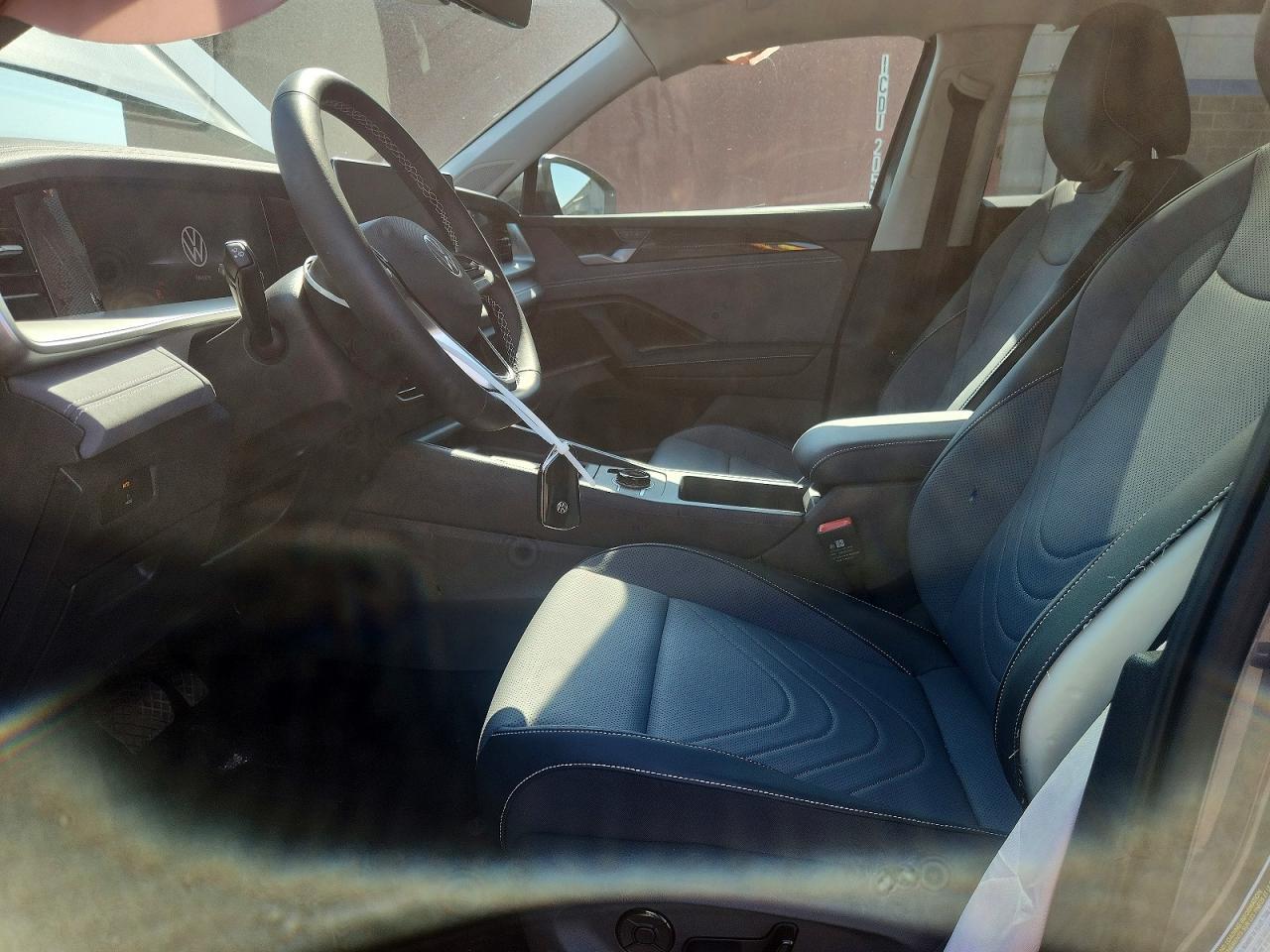 2025 Volkswagen Tiguan Se - Image 7