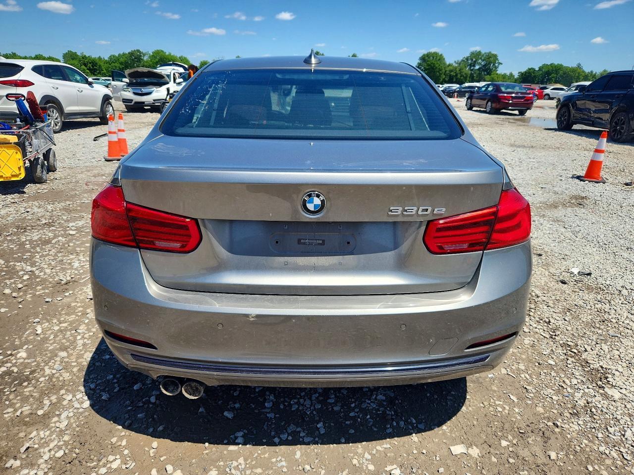 2016 BMW 330E - Image 6