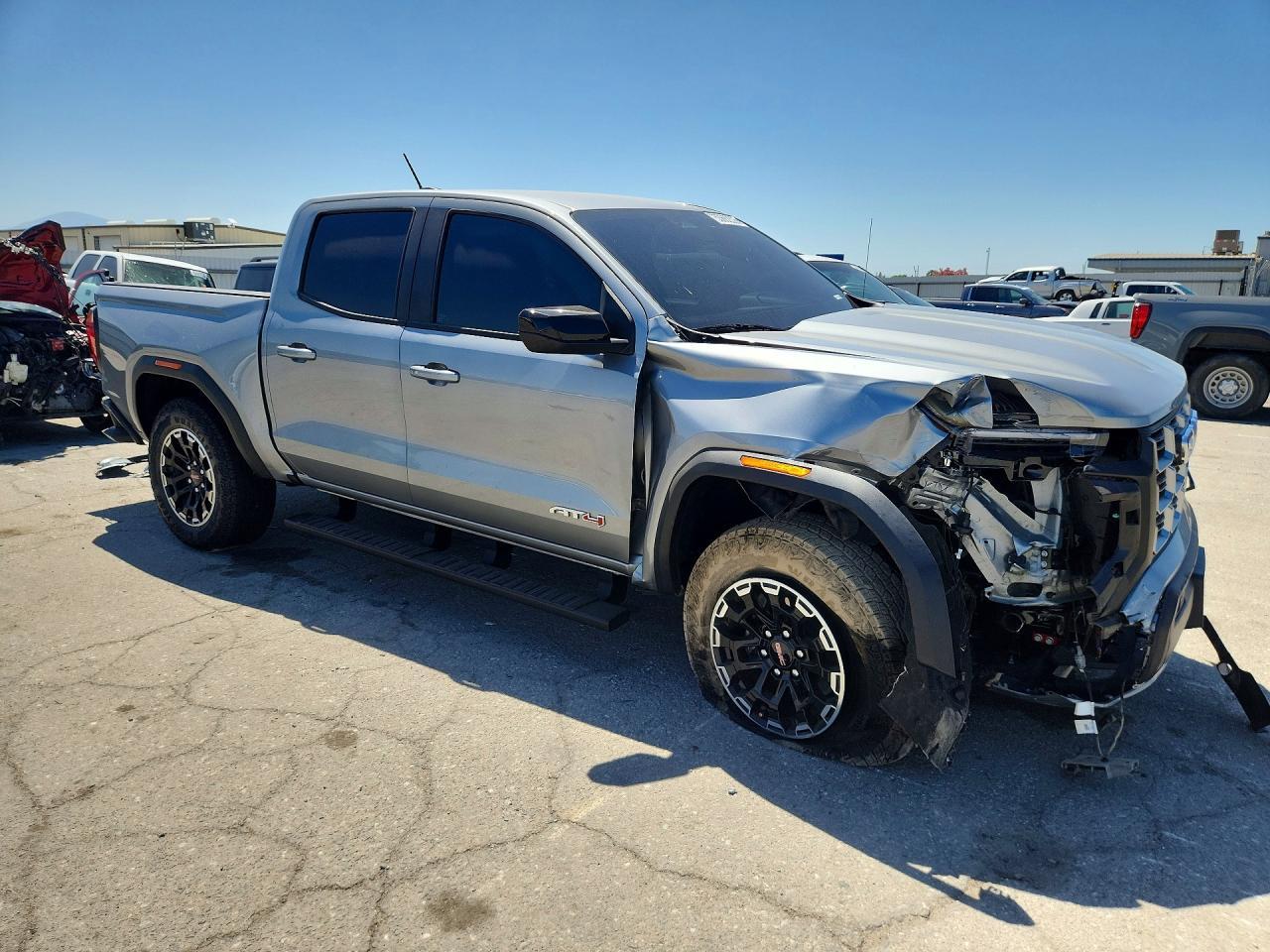 2026 GMC Canyon At4 - Image 4