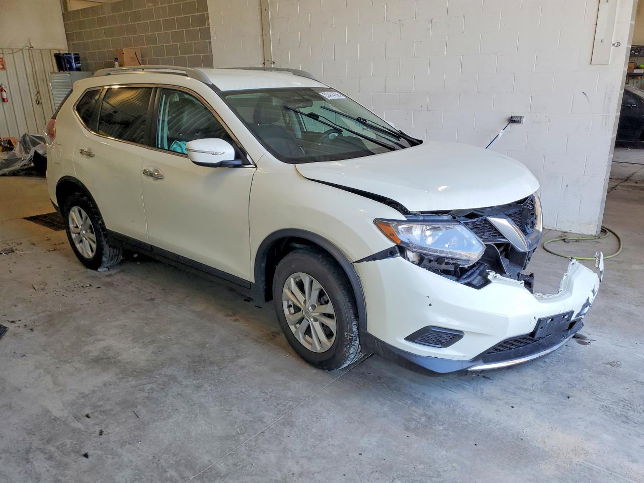 2016 Nissan Rogue Sv - Фото 4