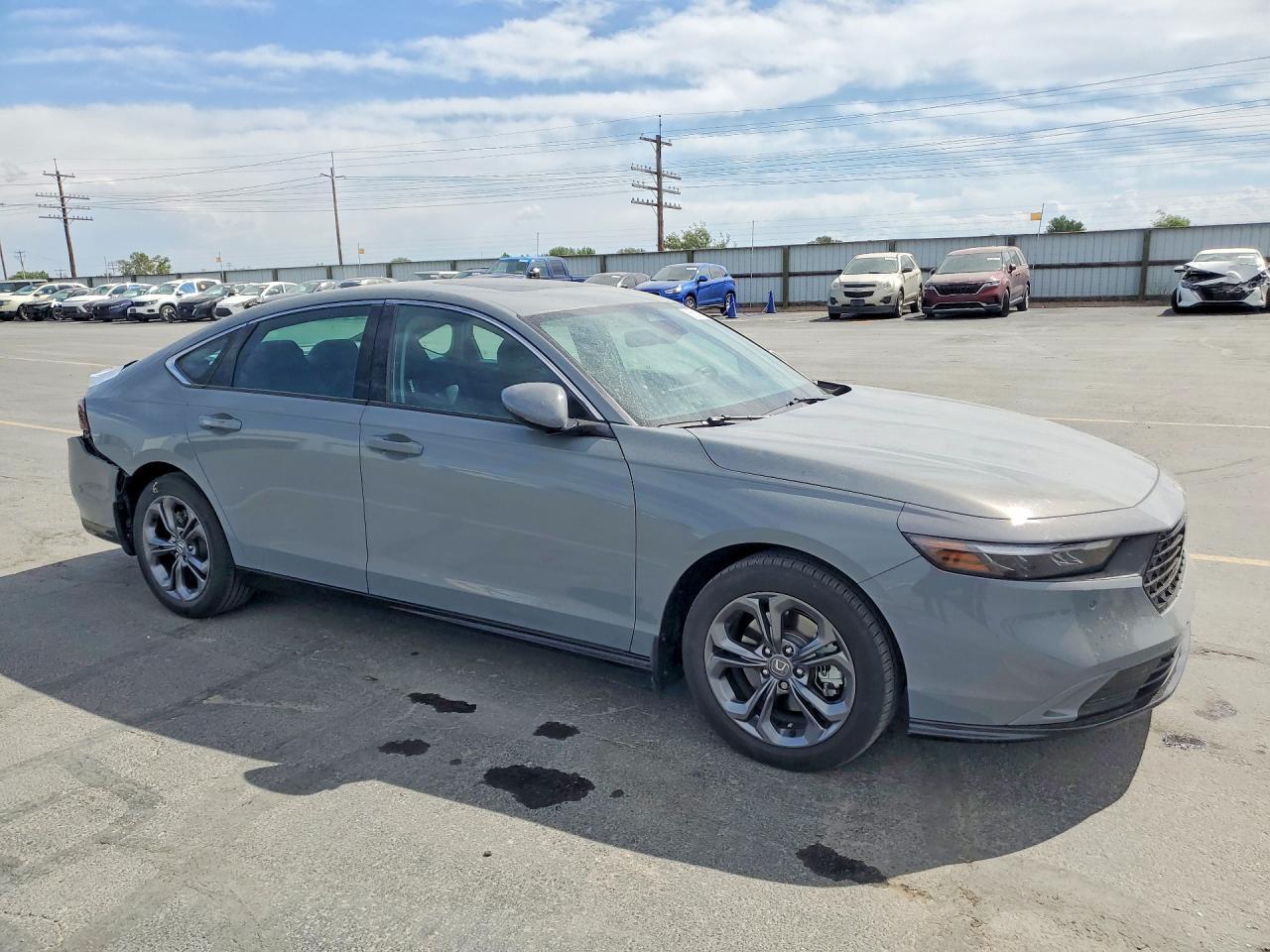 2025 Honda Accord Hybrid Exl - Image 4