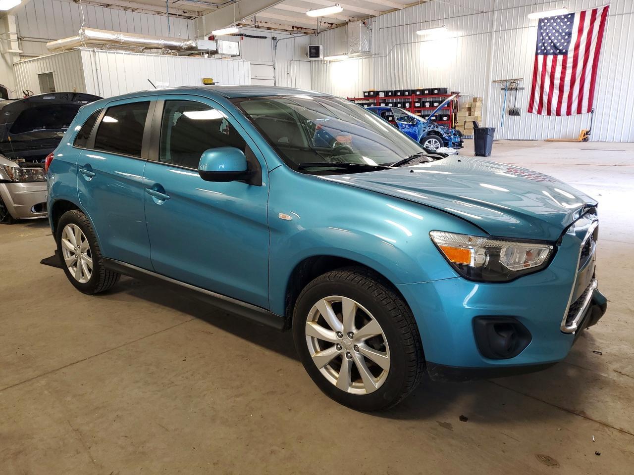 2014 Mitsubishi Outlander Sport Es - Image 4
