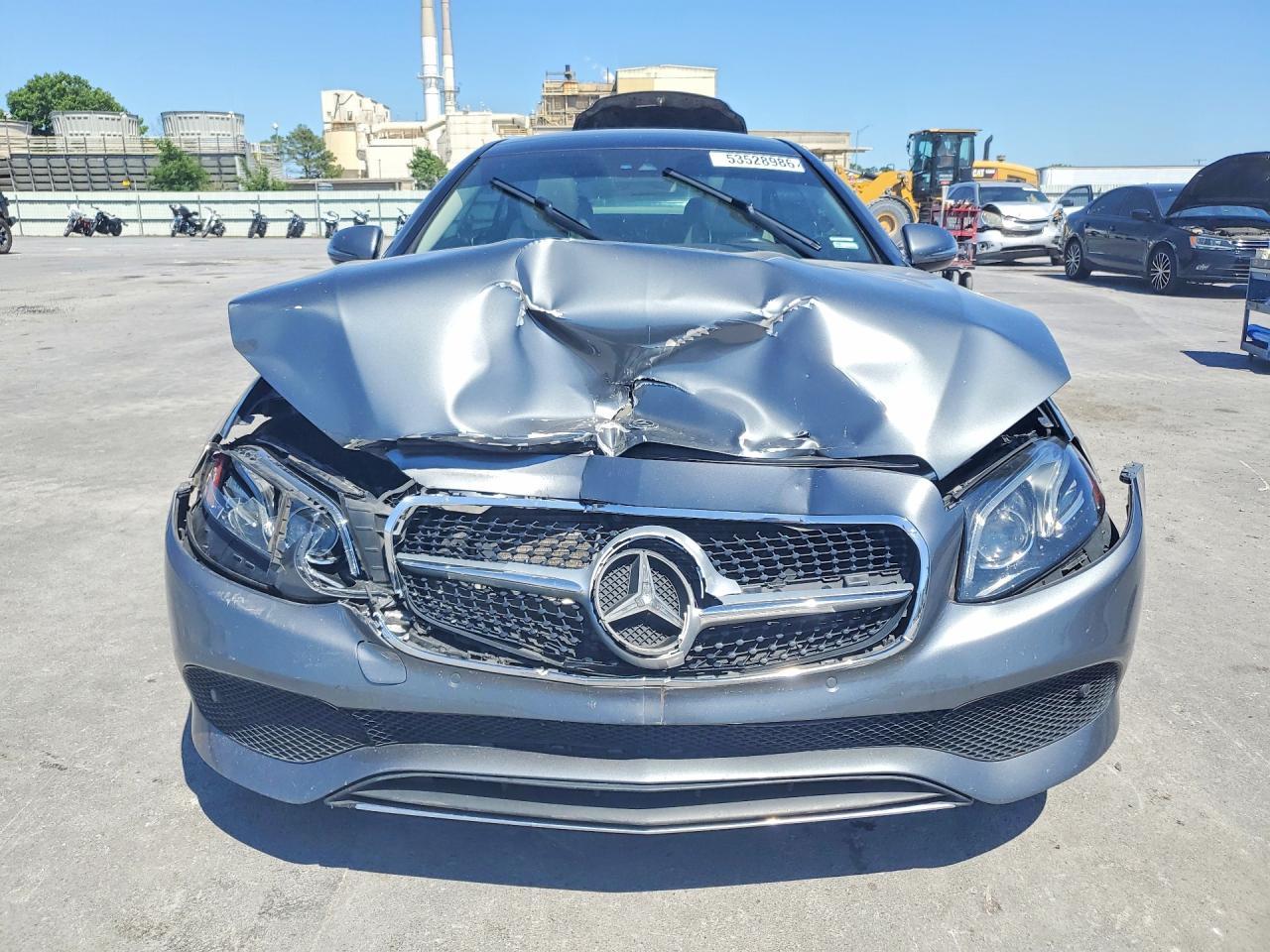 2018 Mercedes-Benz E 400 4Matic - Фото 5