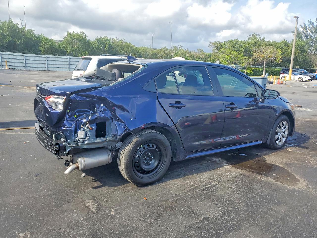 2026 Toyota Corolla - Фото 3