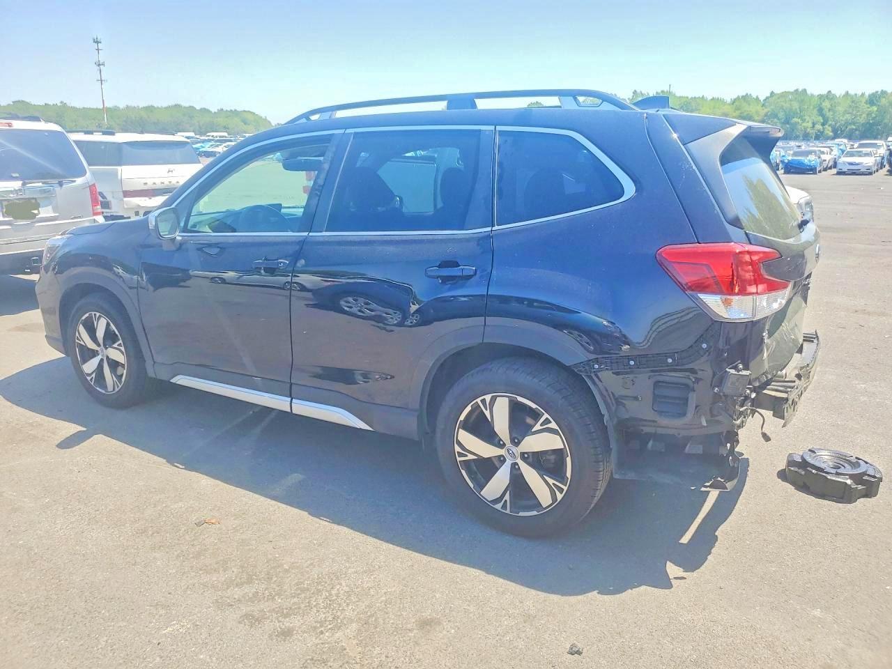 2020 Subaru Forester Touring - Фото 2