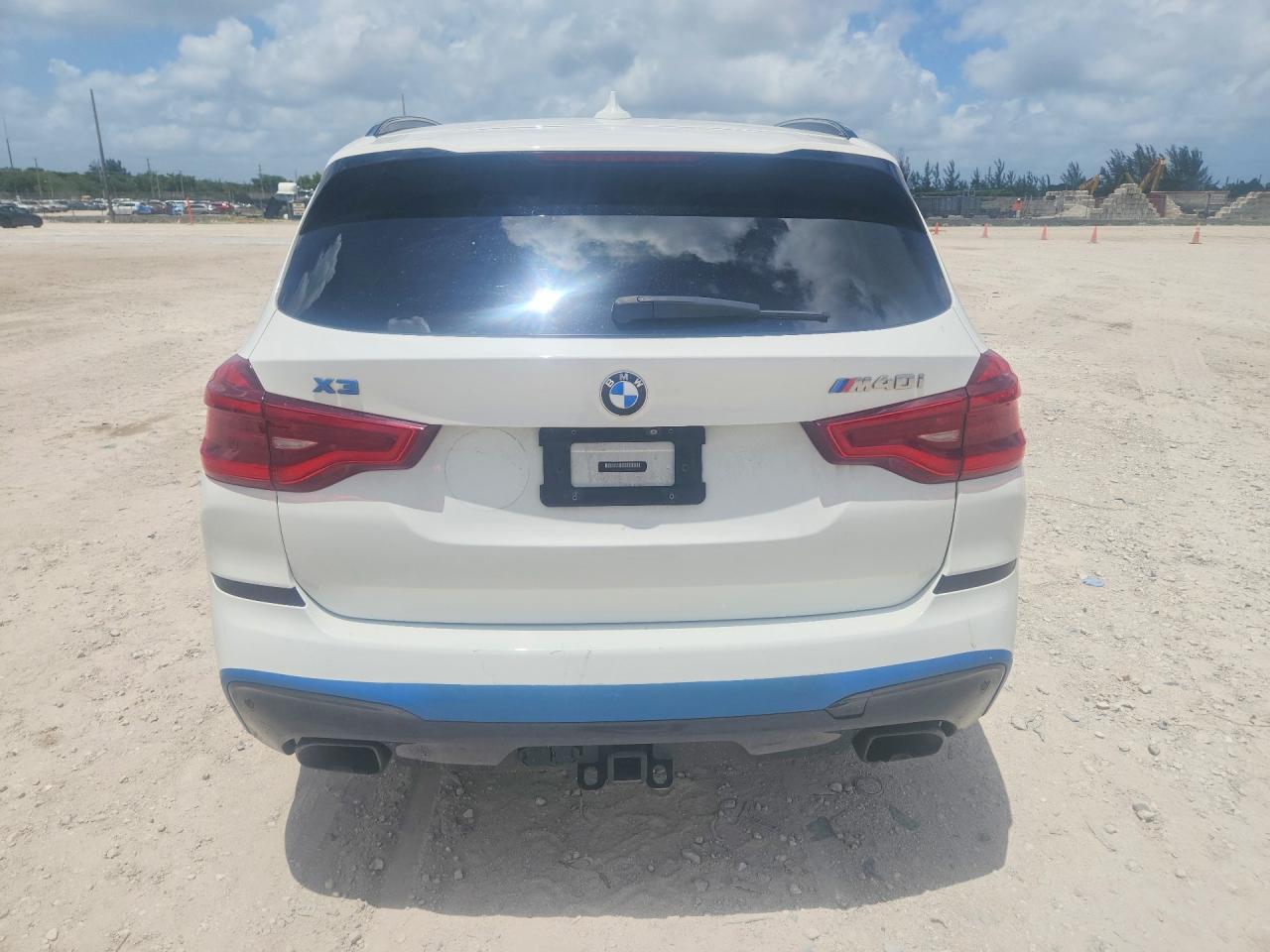 2018 BMW X3 xDrivem40I - Image 6