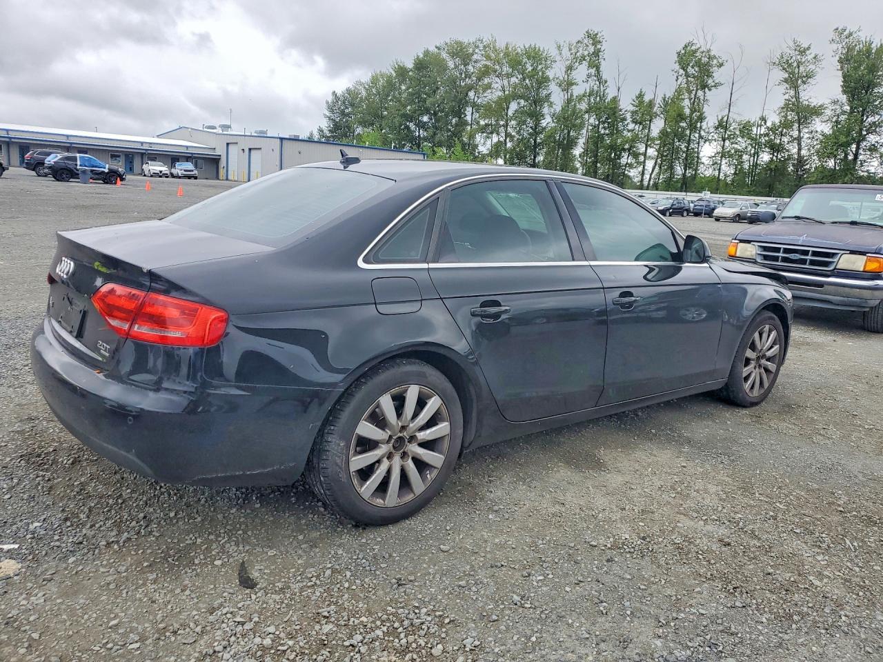 2009 Audi A4 Premium Plus - Фото 3