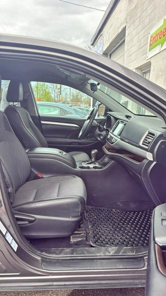 2019 Toyota Highlander Le - Image 5