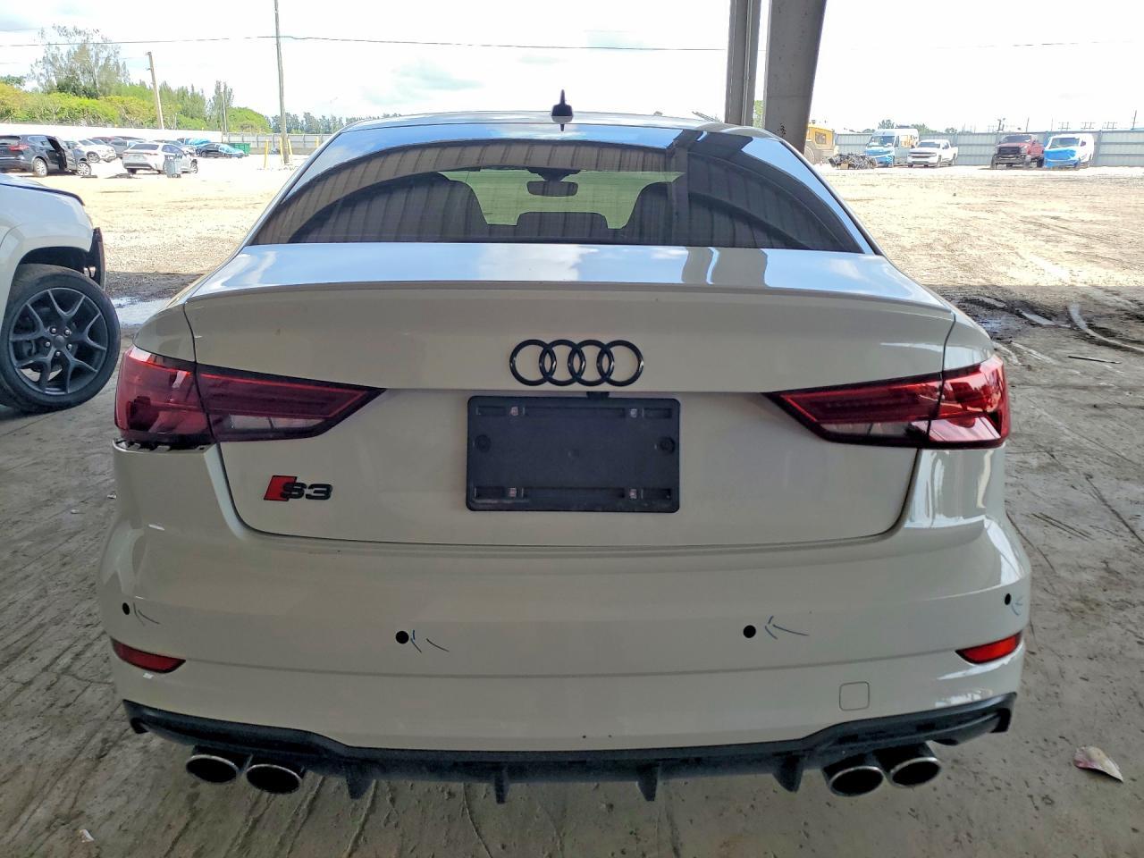 2020 Audi S3 Premium Plus - Фото 6