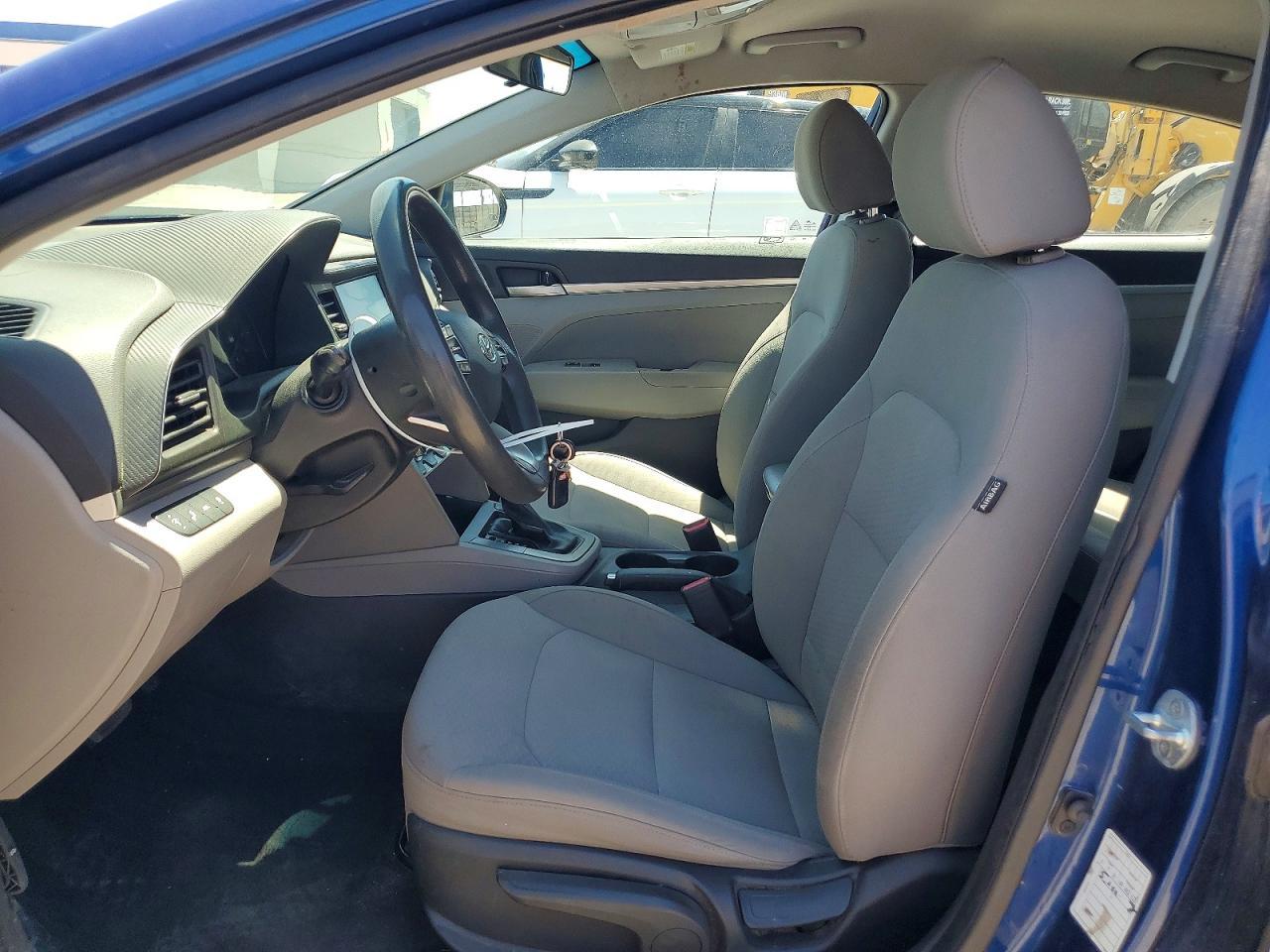 2020 Hyundai Elantra Sel - Фото 7