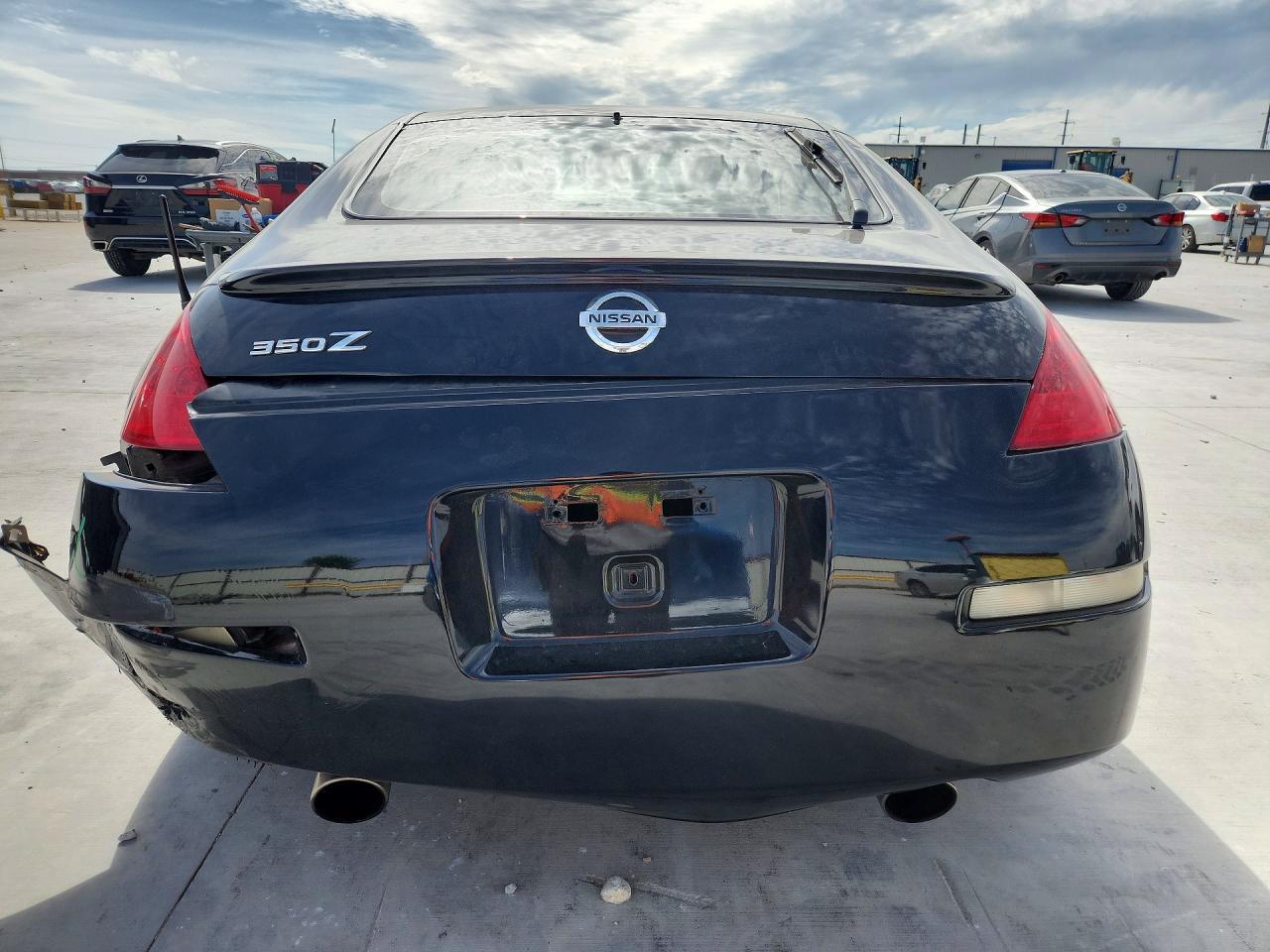 2006 Nissan 350Z Coupe - Фото 6