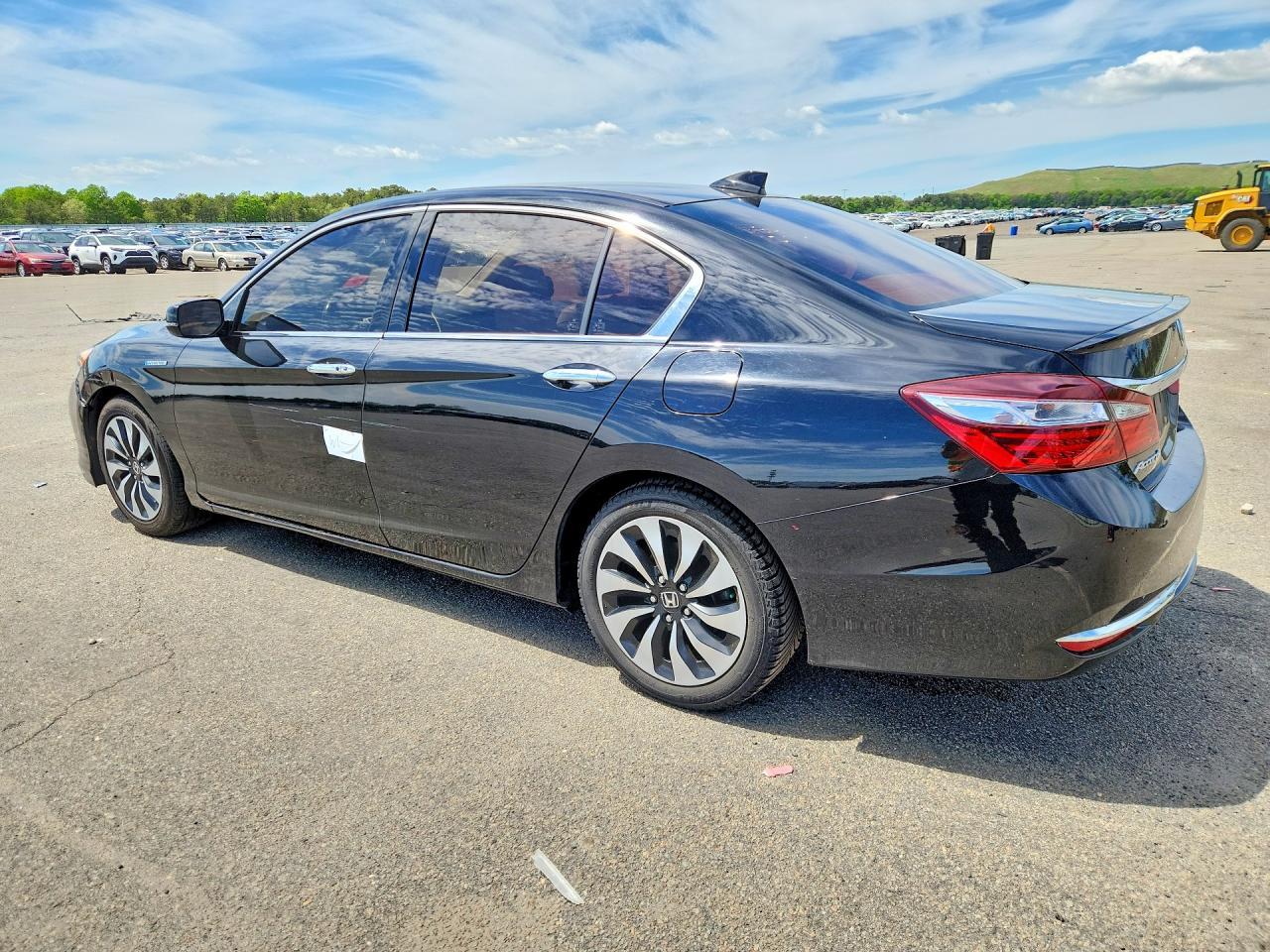 2017 Honda Accord Hybrid Exl - Фото 2