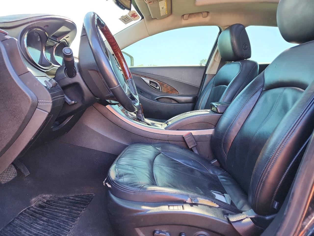2012 Buick Lacrosse Touring - Image 7