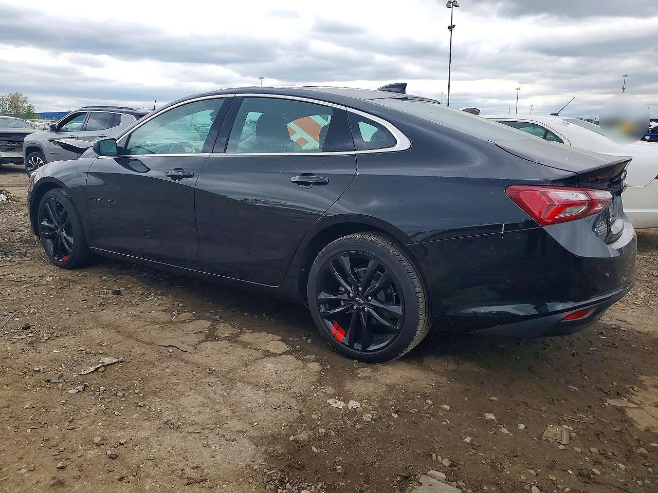 2024 Chevrolet Malibu Lt - Фото 2