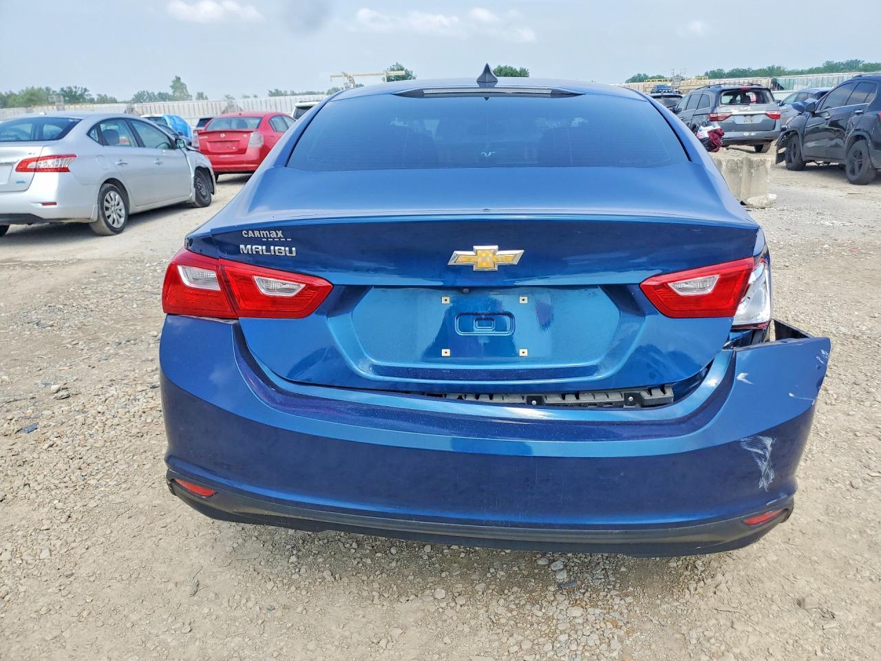 2019 Chevrolet Malibu Ls - Фото 6