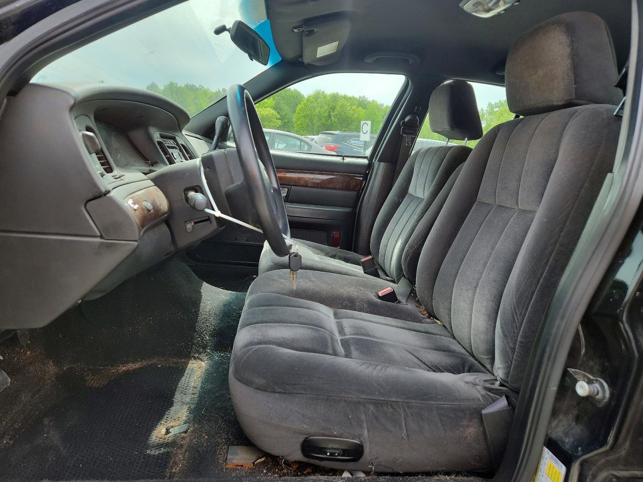 2007 Mercury Grand Marquis - Image 7