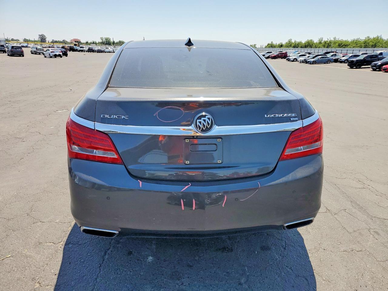 2016 Buick Lacrosse - Image 6