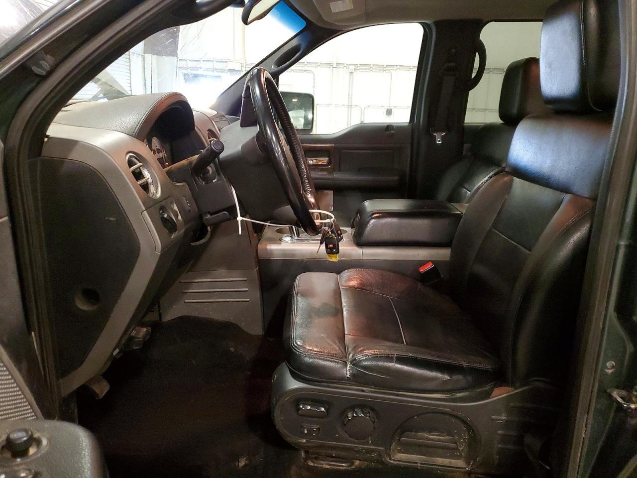 2004 Ford F150 - Image 7