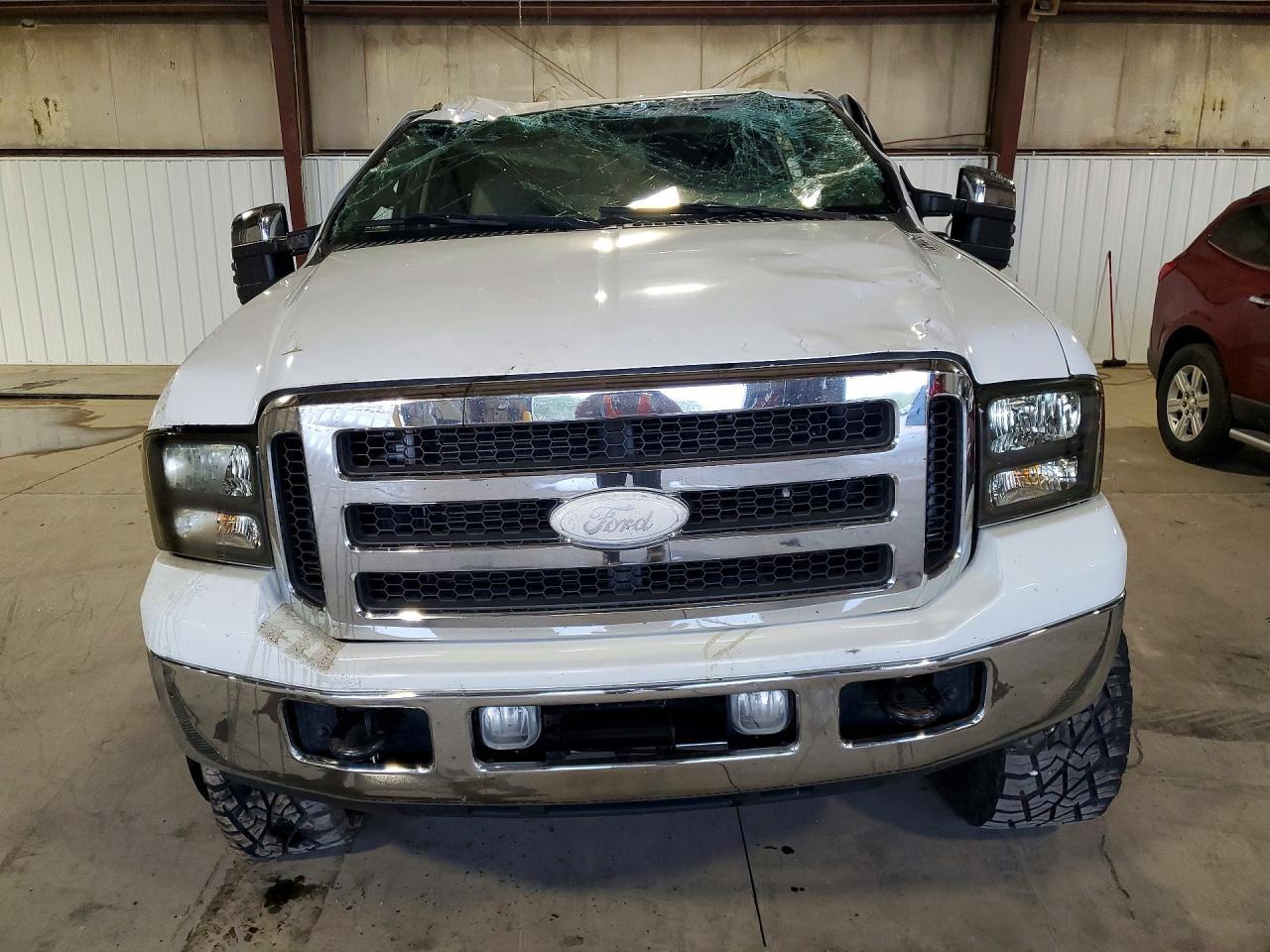 2005 Ford F250 Super Duty - Image 5