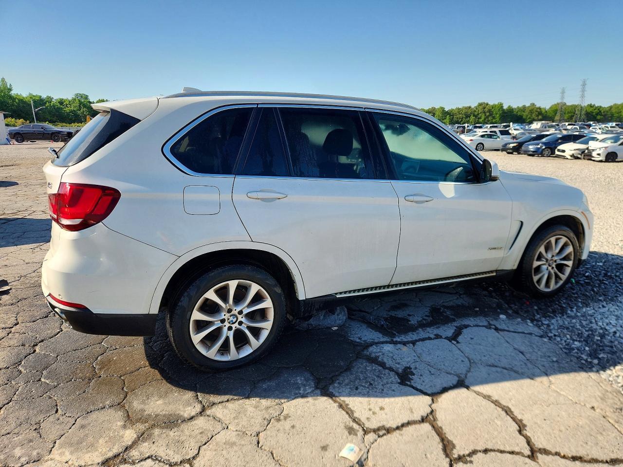2015 BMW X5 xDrive35I - Фото 3
